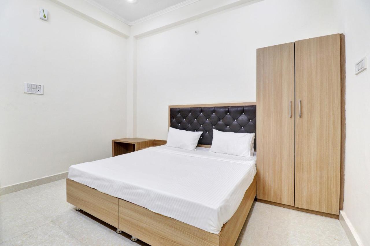 Collection O Pearl Inn Guest House 瓜廖尔 外观 照片