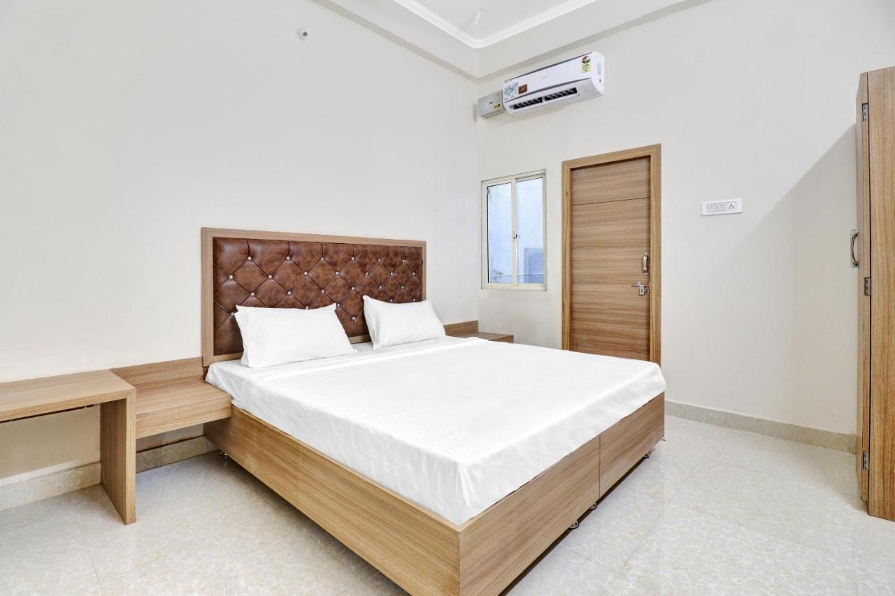 Collection O Pearl Inn Guest House 瓜廖尔 外观 照片