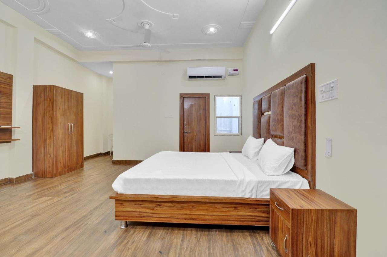 Collection O Pearl Inn Guest House 瓜廖尔 外观 照片